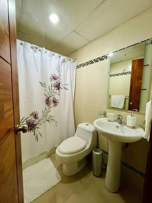 Spacious And Cozy Apartment In The City Santo Domingo 0*,